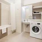 Apartment Modern Hub With Terrace & Parking Budapest