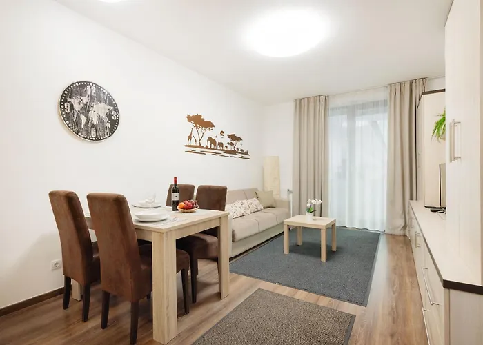Modern Hub With Terrace & Parking Apartament *