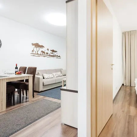 Modern Hub With Terrace & Parking Apartment Budapest