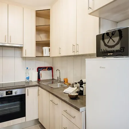 Modern Hub With Terrace & Parking * Budapest